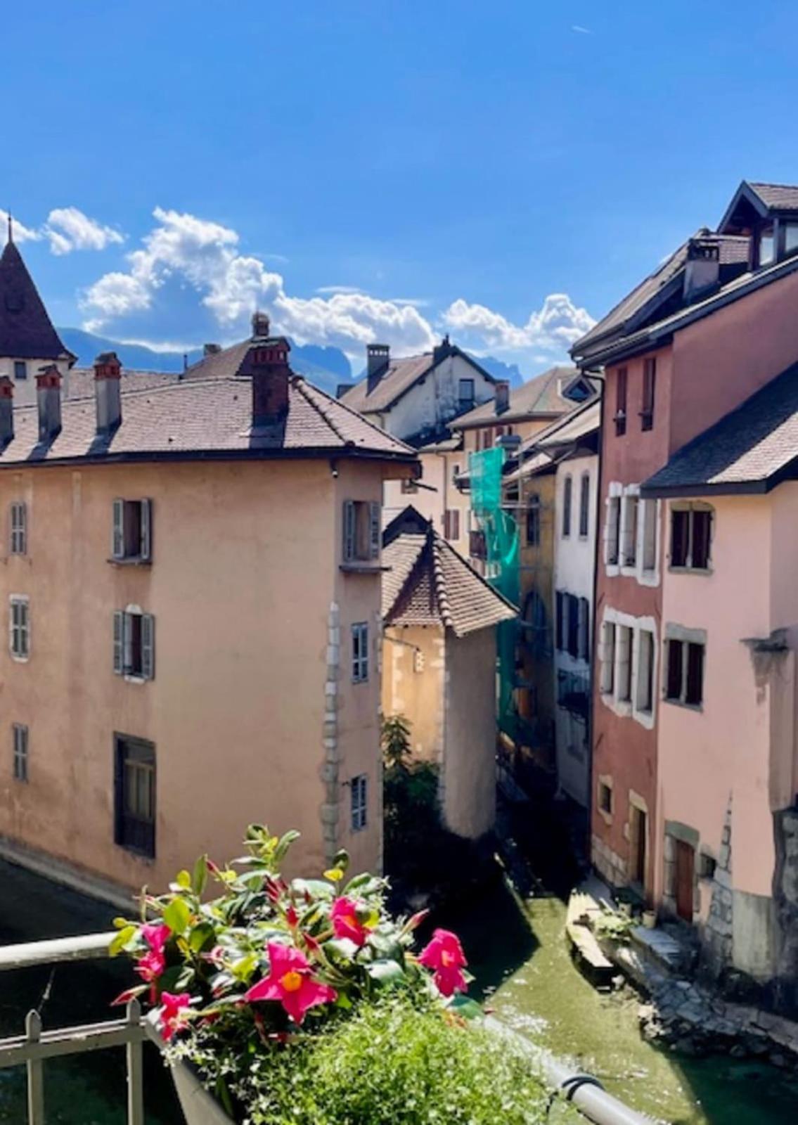 Le Canal - Nice Studio On The Venice Of The Alps Annecy Exteriör bild